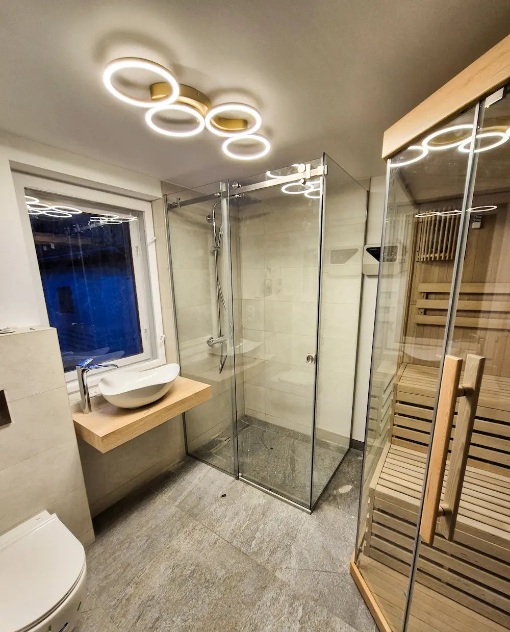 walk-in shower screen